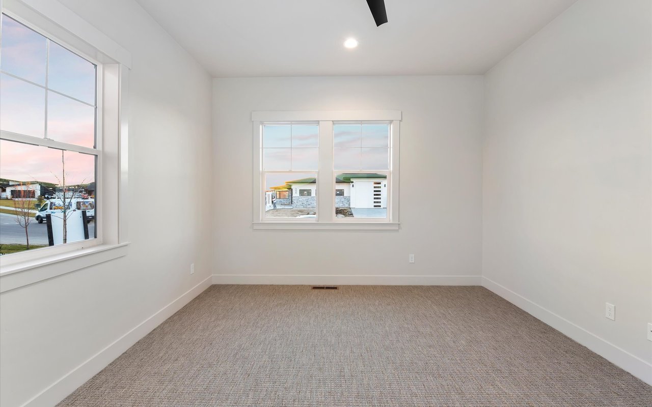 Modern Craftsman on One-Third of an Acre in Star, Idaho