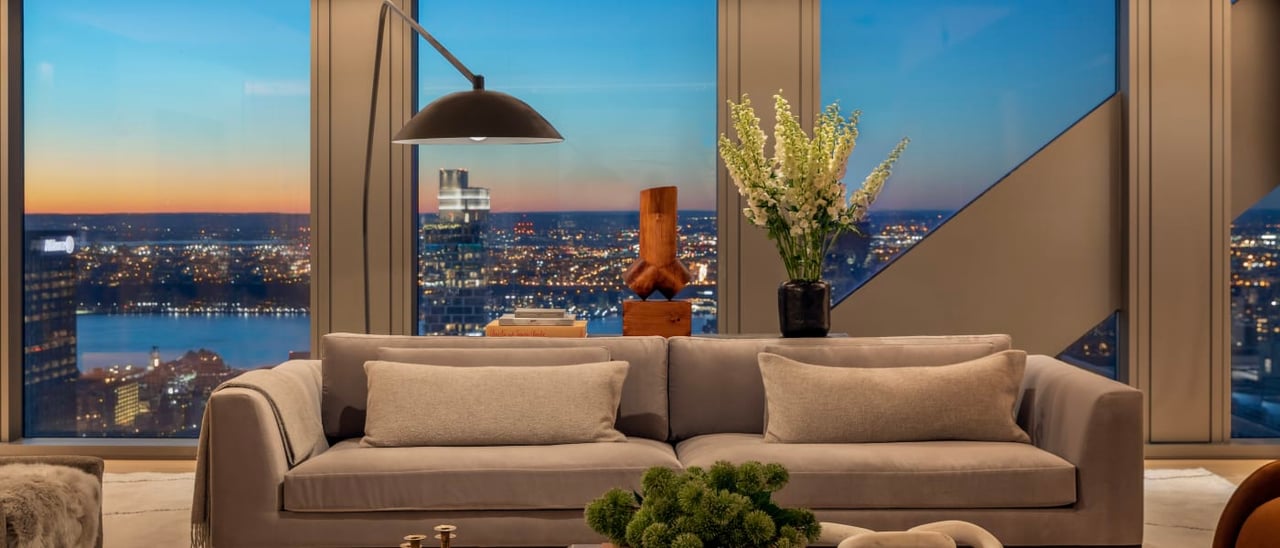 53 W 53