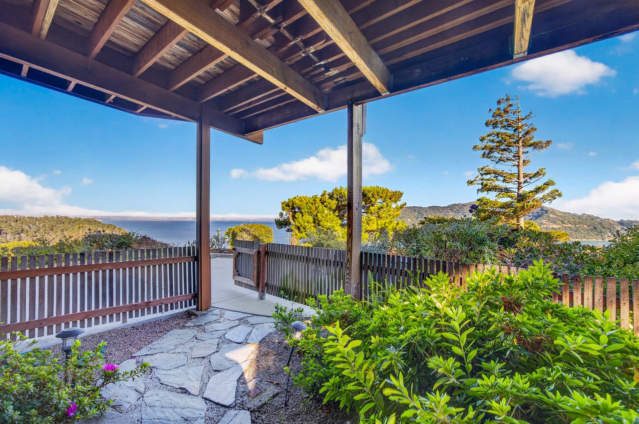 Sweeping Views Across the Bay