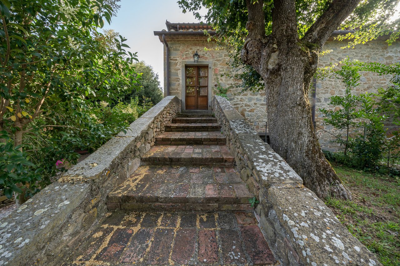 VILLA MECENATE