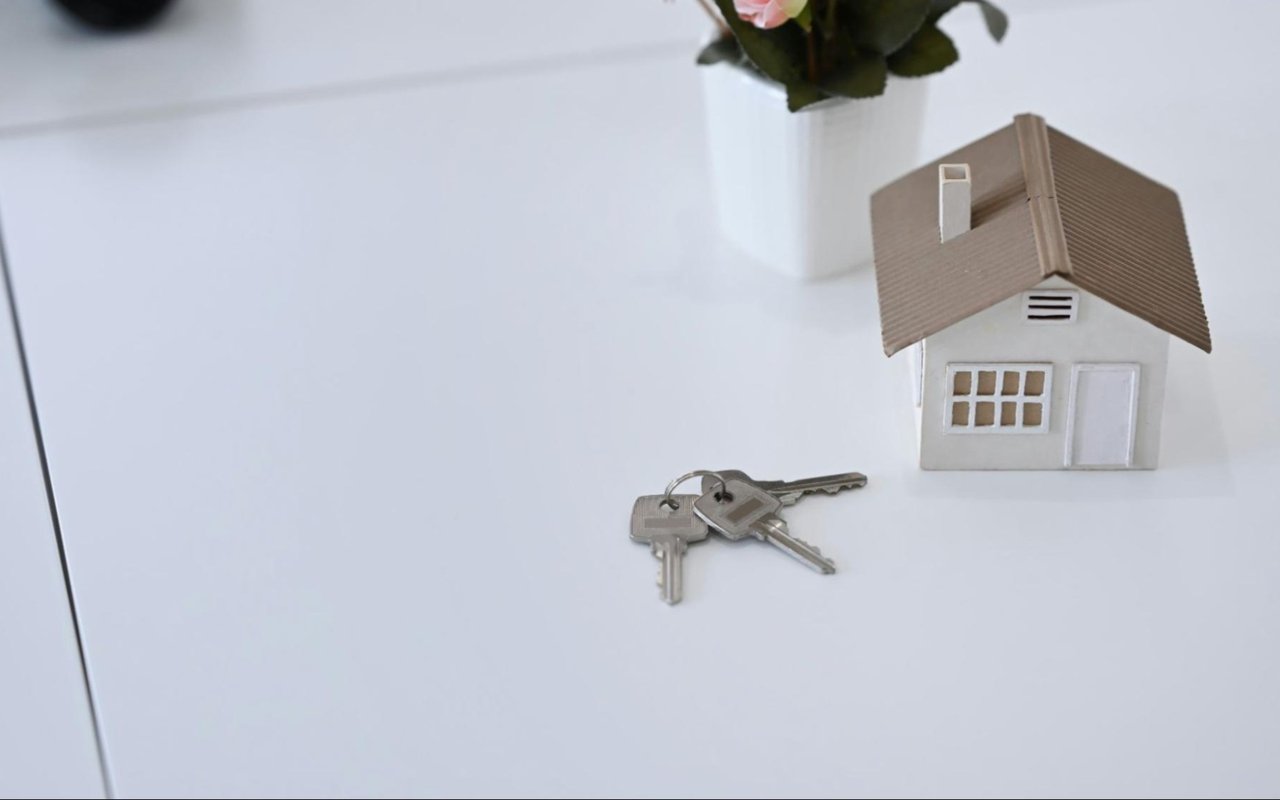 The Home Seller’s Checklist: Everything You Need to Do Before Listing