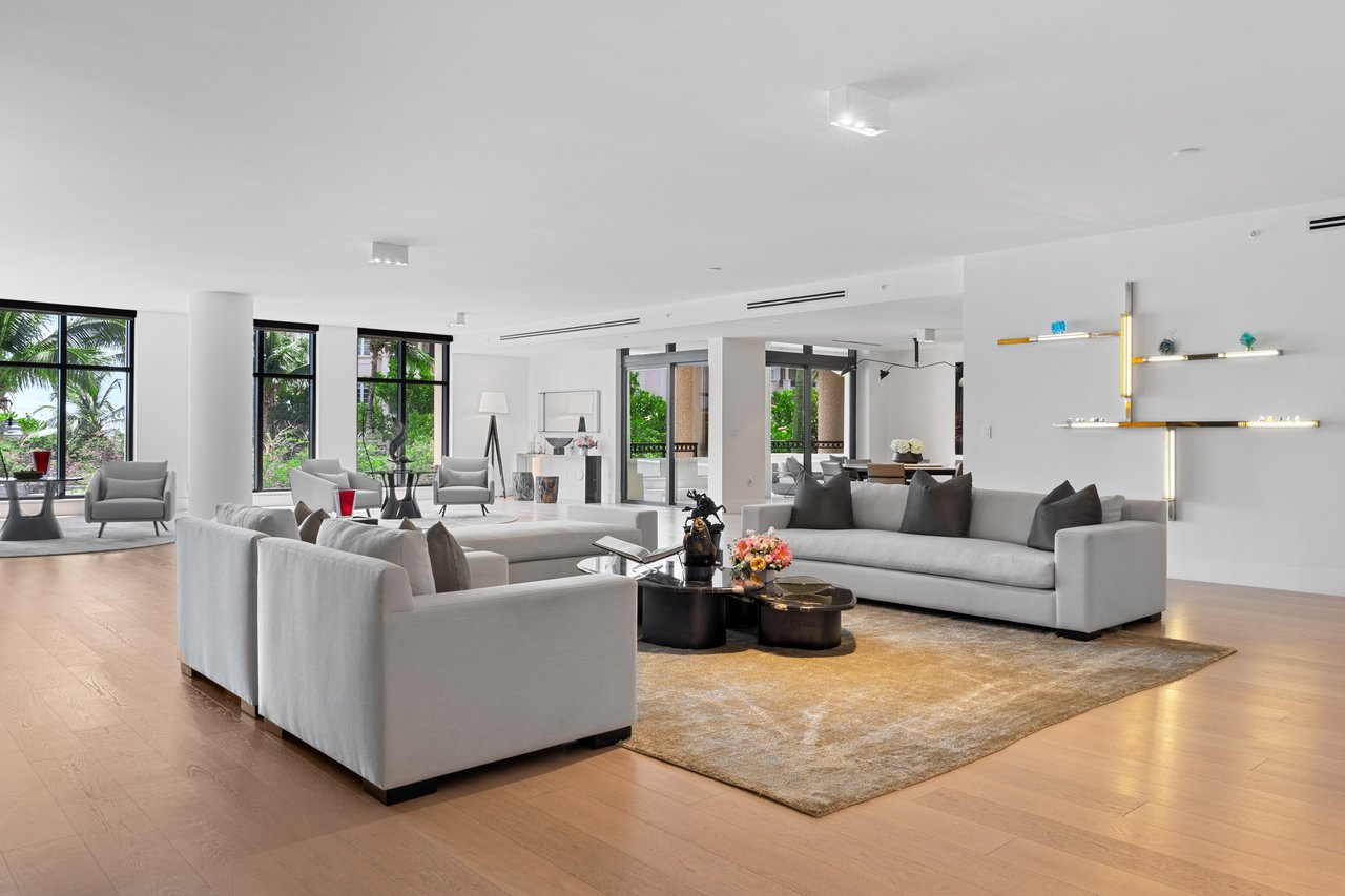 Palazzo Del Sol 7025