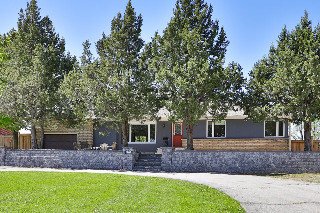 425 Plains Road W, Burlington