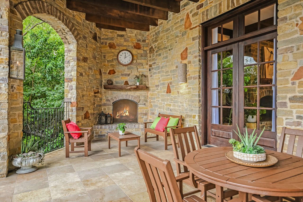 4604 Mantle Drive