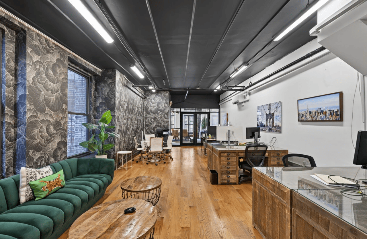88 West Broadway