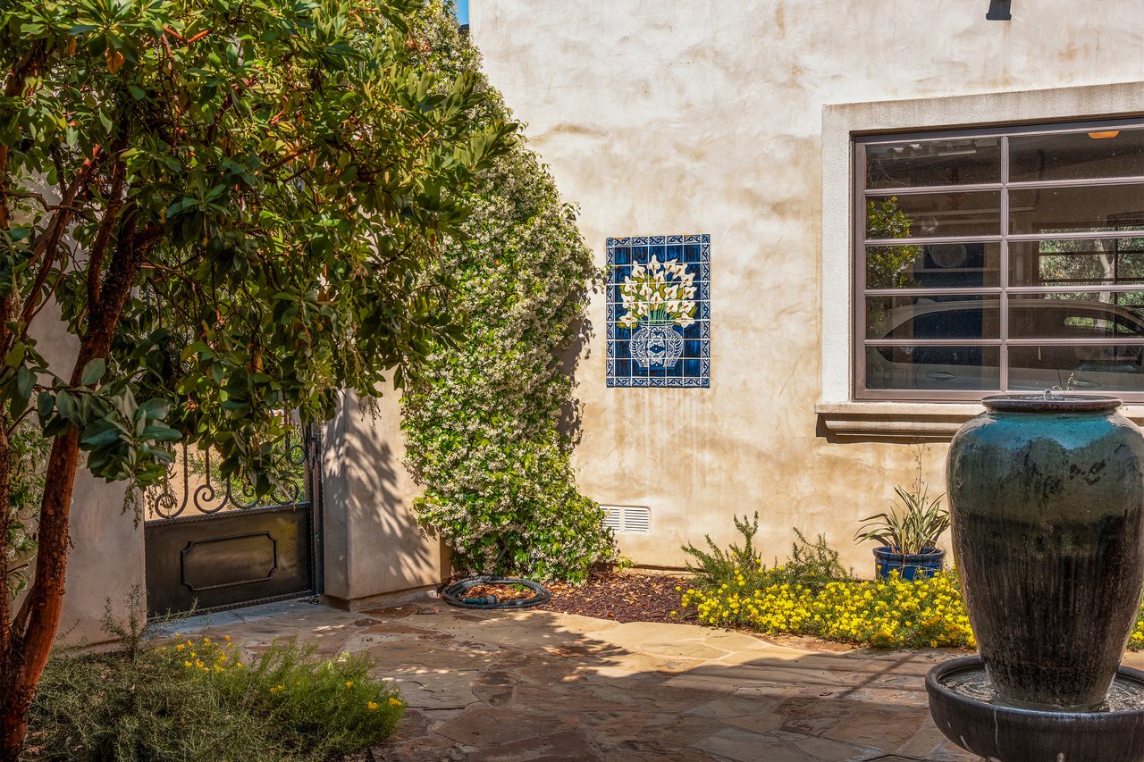 19300 Hombre Lane