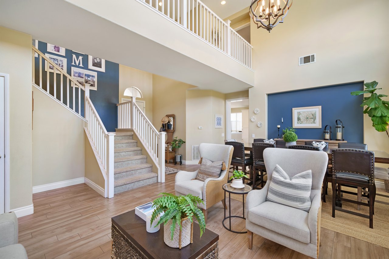 32402 Magenta Ct