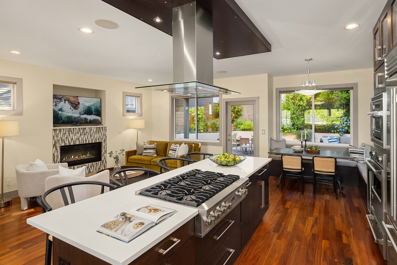 Elevated Contemporary Living on Queen Anne