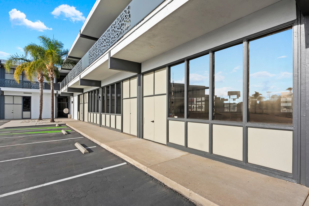4250 Pacific Hwy