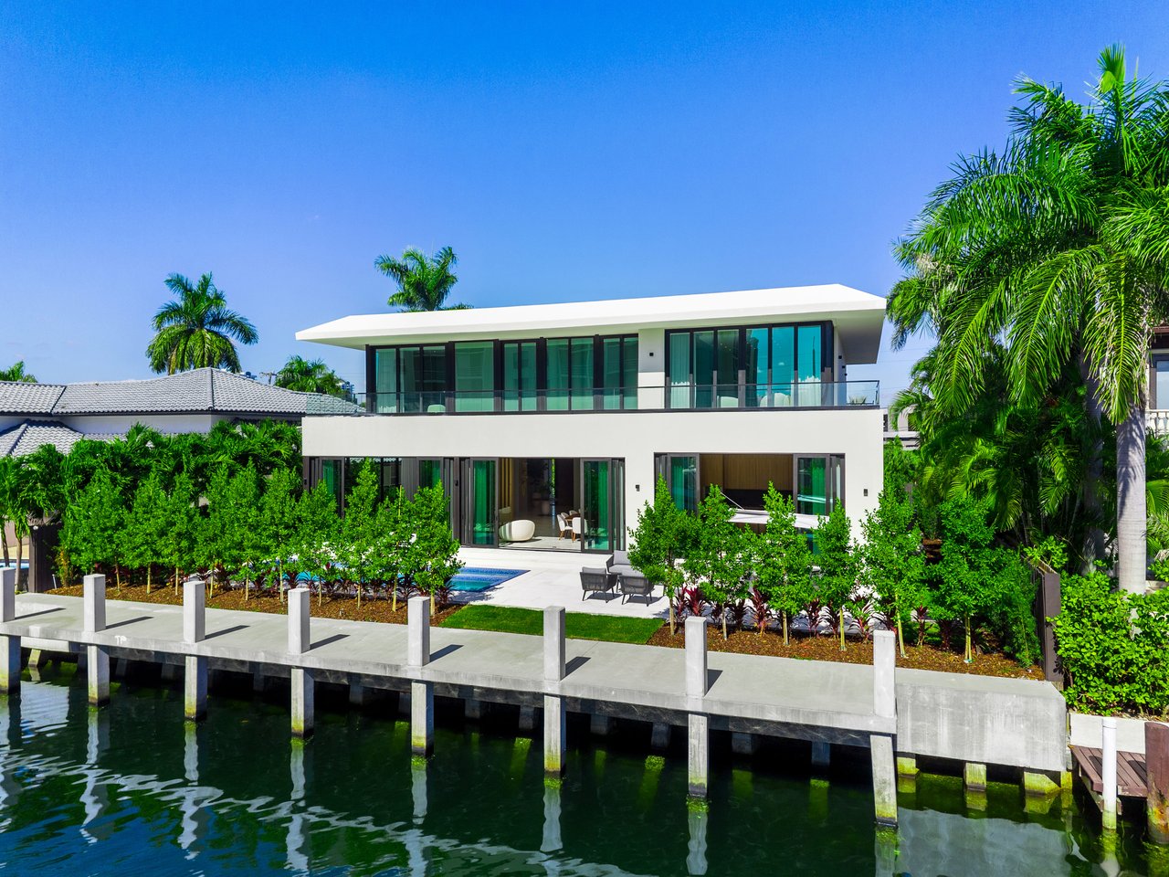 2950 NE 164th Street