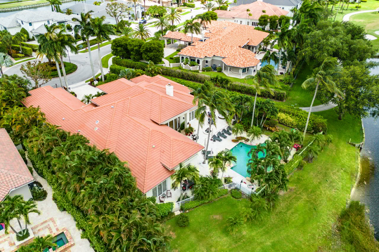 16283 Vintage Oaks Lane