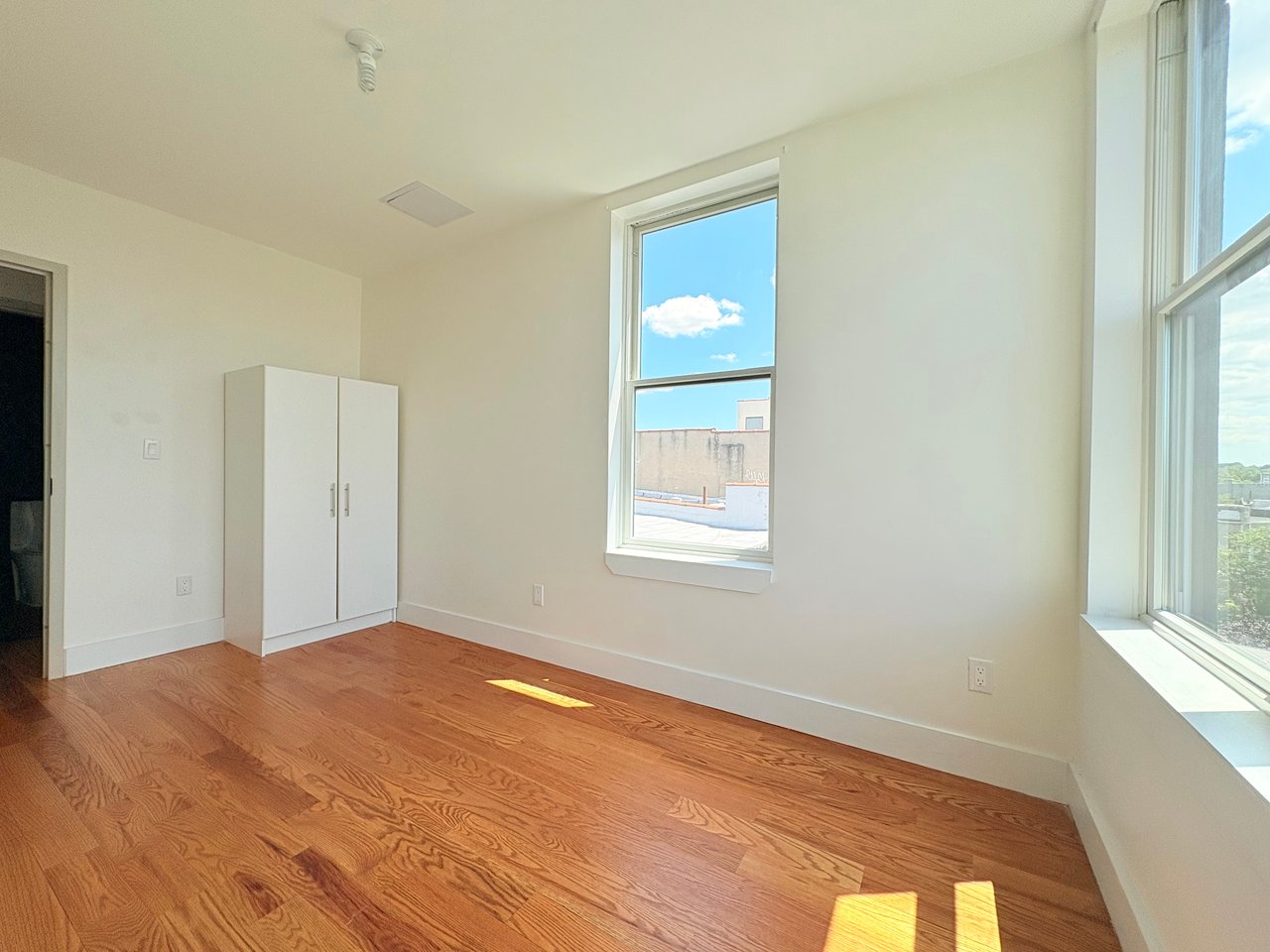 1068 Putnam Avenue 4B