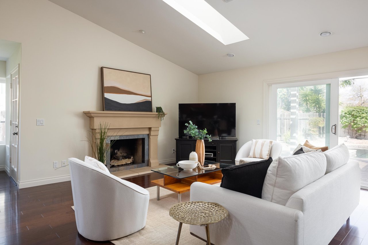 17205 Vendor Pl
