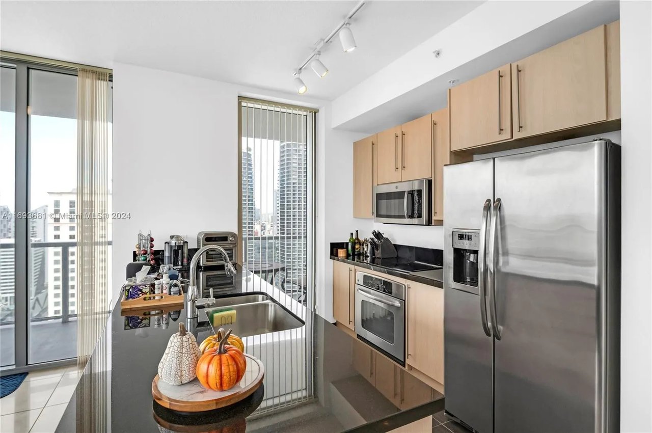1111 SW 1st Ave, #3625-N