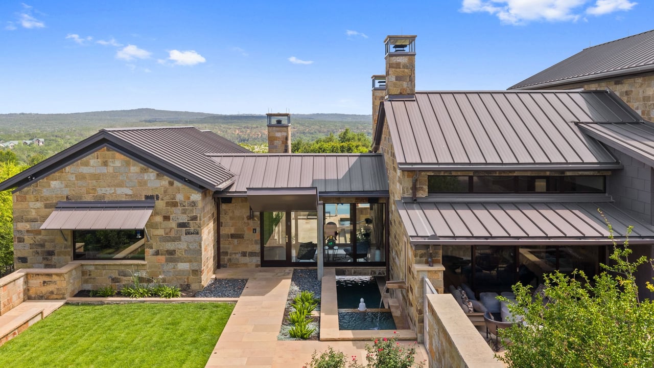 5221 Musket Cove