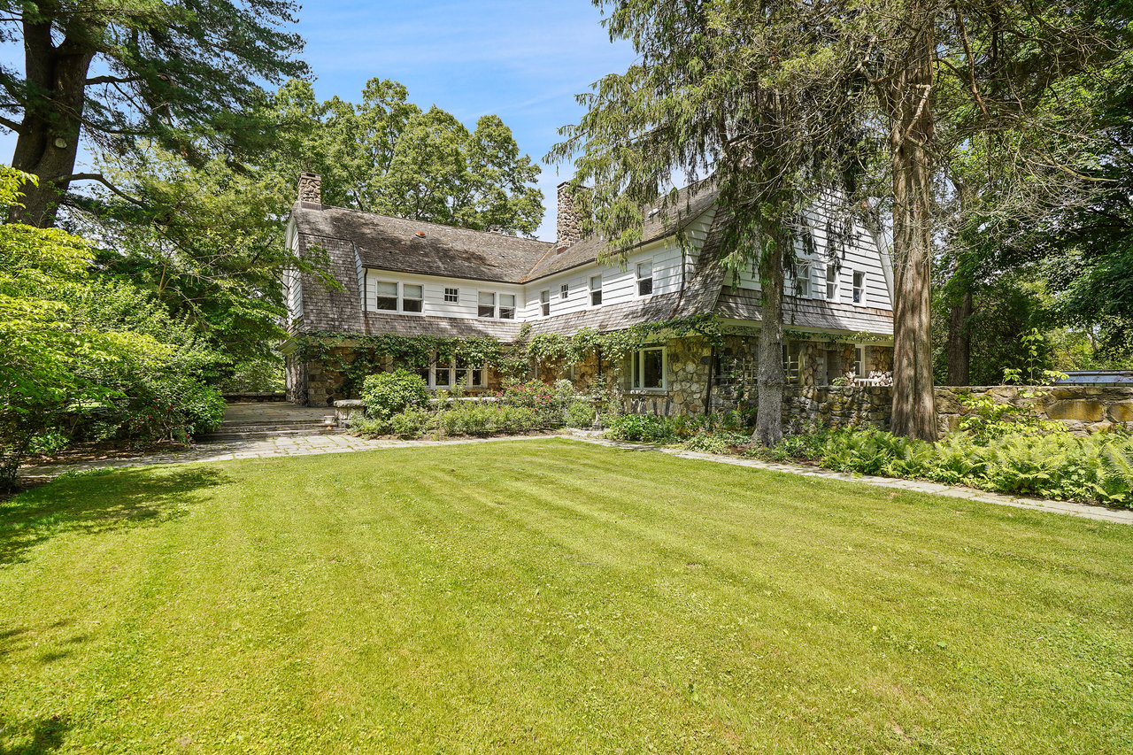 111 Stone Bridge Lane