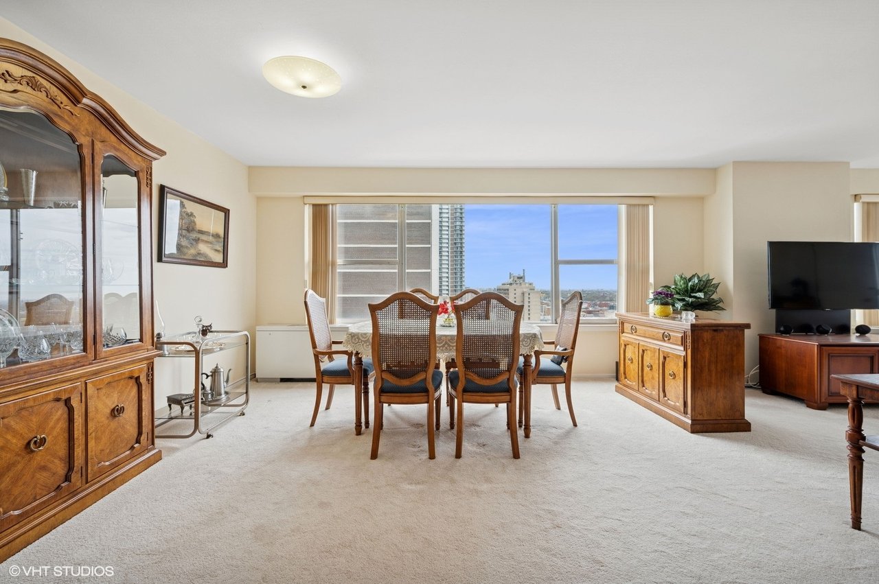 6157 N Lake Shore Drive 