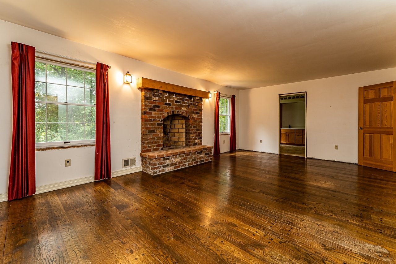 5641 Applebutter Hill Road
