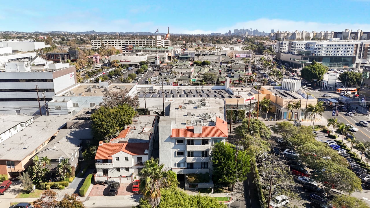 166 S Hayworth Ave APT 201, Los Angeles, CA 90048