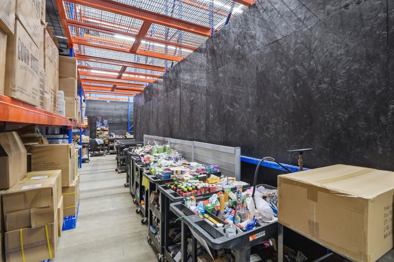 Cannabis-Approved Industrial Opportunity | 10,000 SF