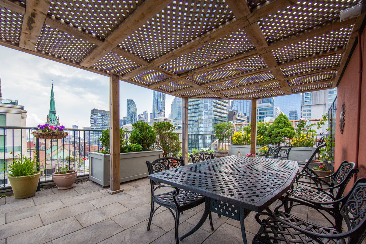 The South Penthouse at Lombard Court