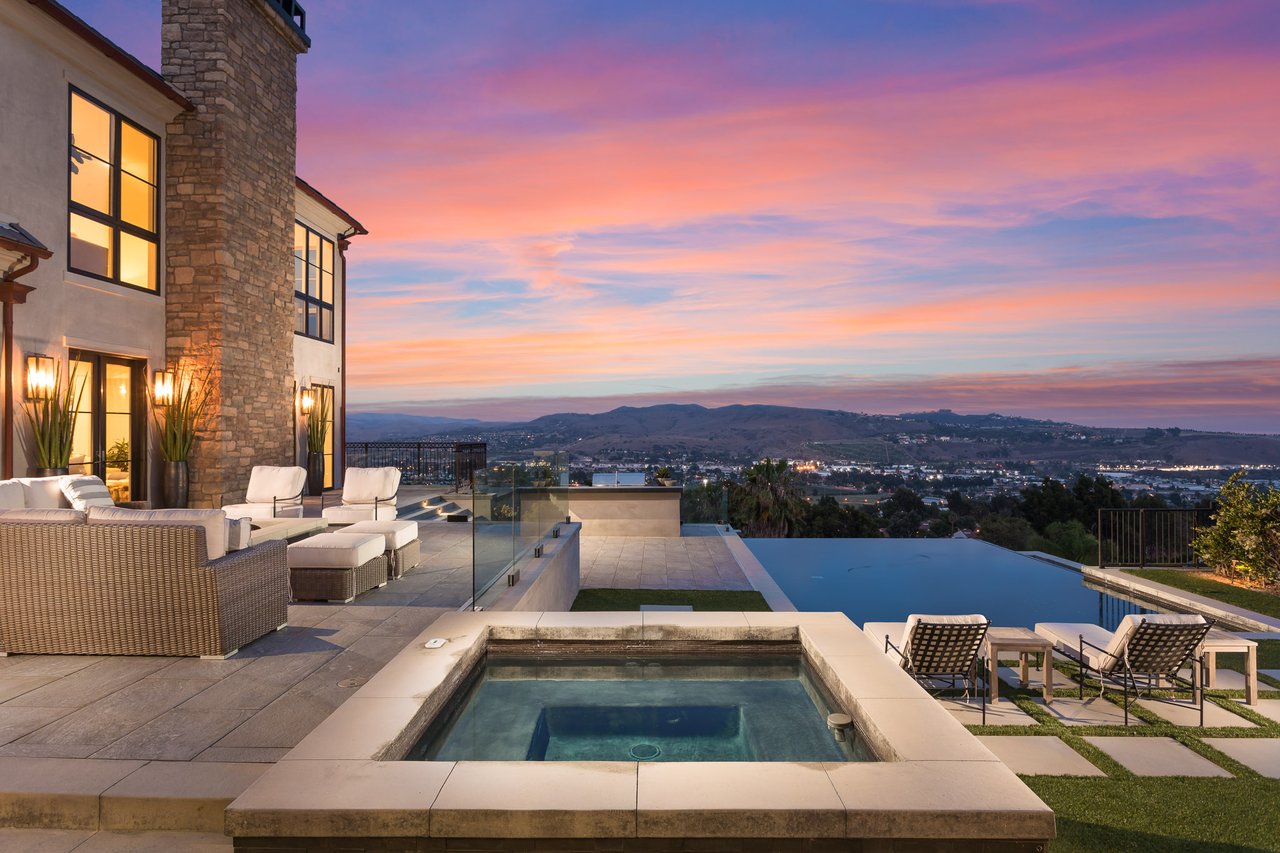 SAN JUAN CAPISTRANO - SOLD