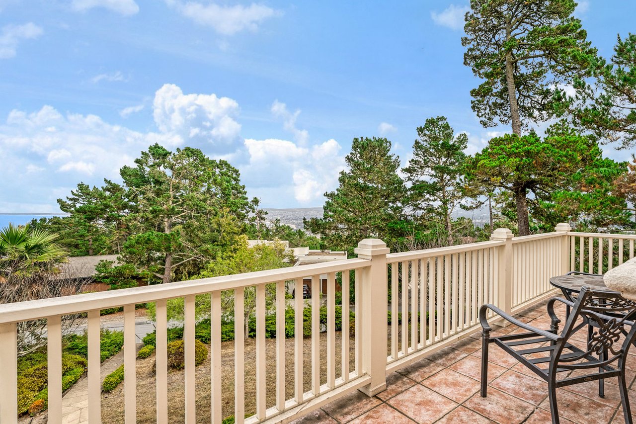 1 Overlook Pl, Monterey
