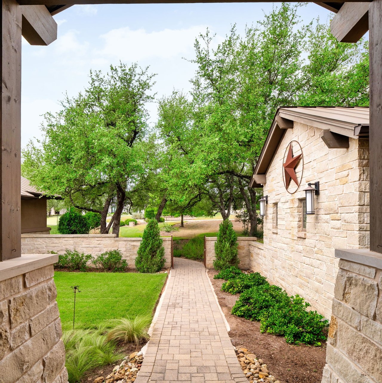 The Graceful Estate