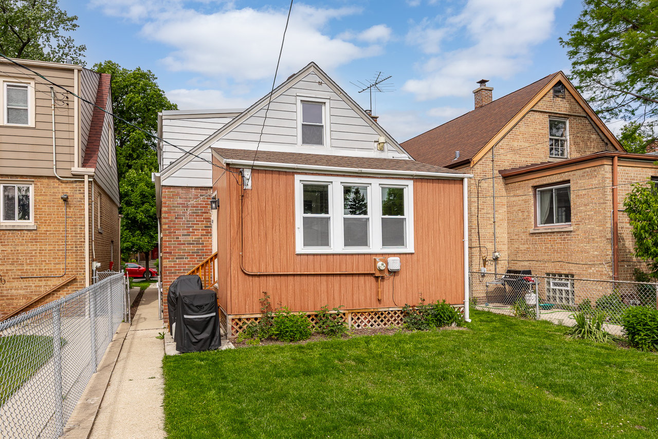 3311 Sunnyside Ave