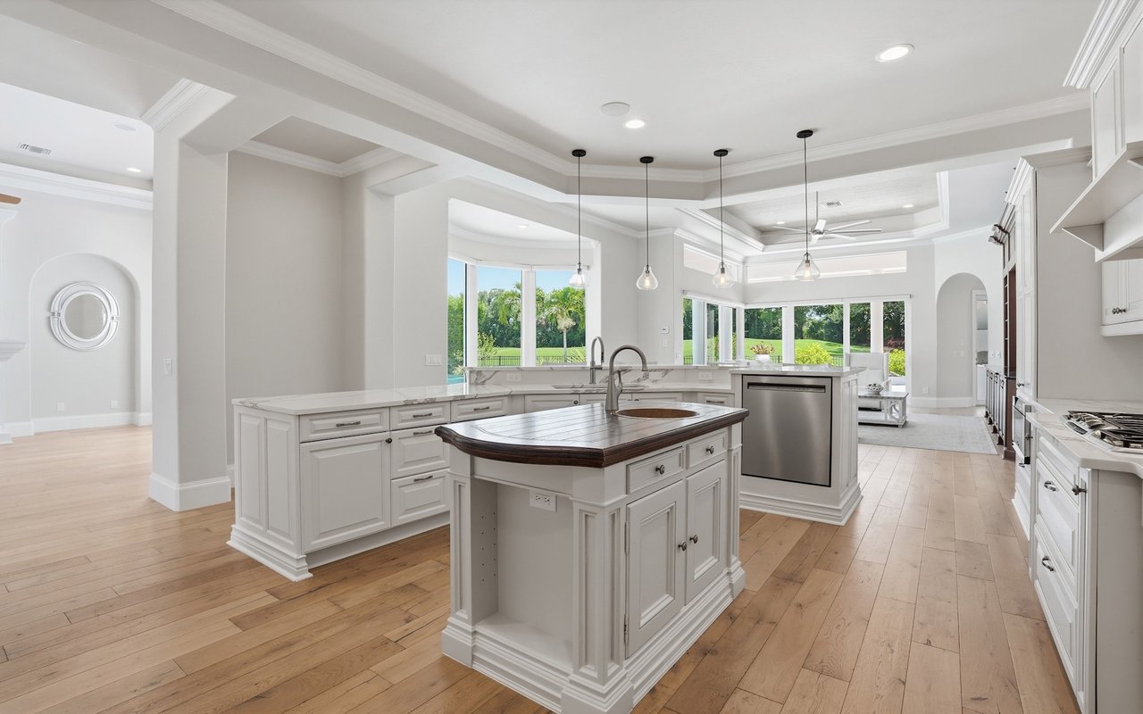9340 Vittoria Ct