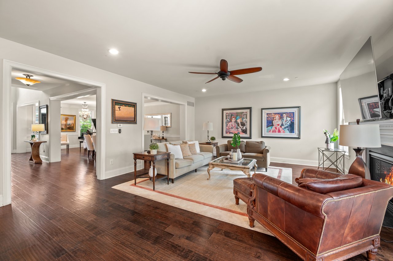3728 Liseter Gardens