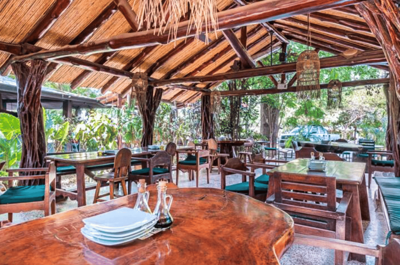 El Huerto Restaurant And Cabinas - Premier Investment
