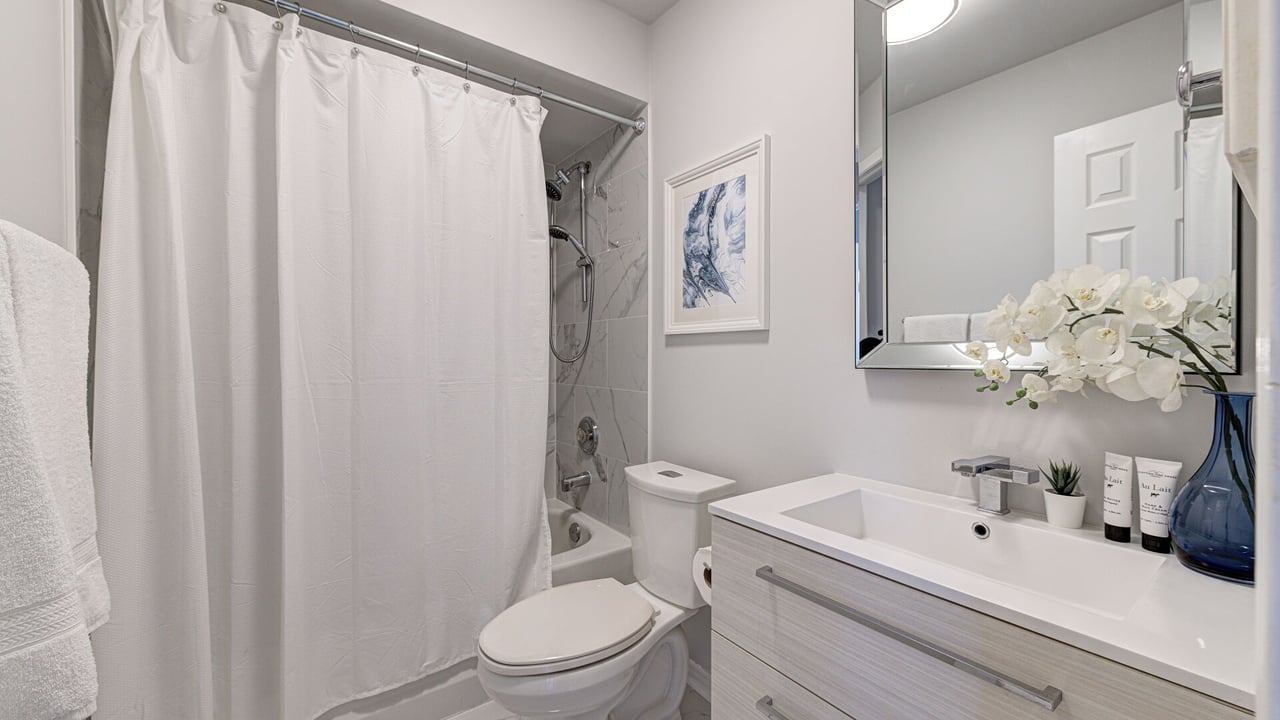 10 Harbourview Cres