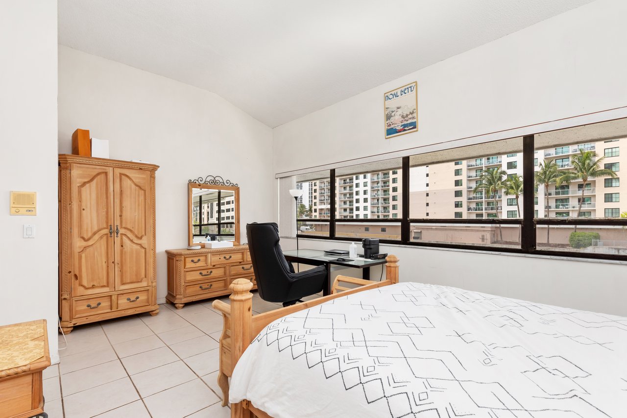 214 Poinciana Dr Sunny Isles