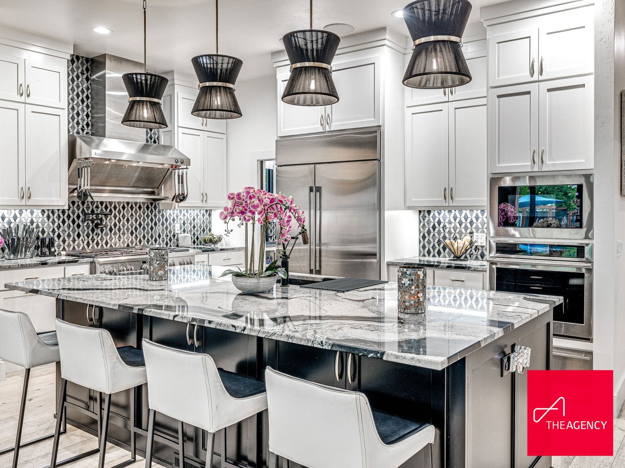Listing of the Week: 2824 Guilford Lane in Nichols Hills, OK 73120 - Wyatt Poindexter - The Agency