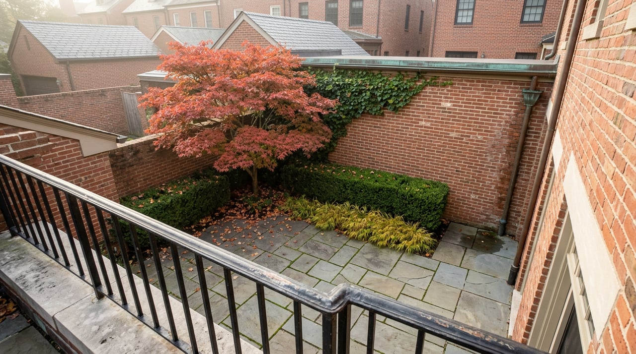 Gramercy Park Stays Locked This Fall. The Neighborhood Doesn't.