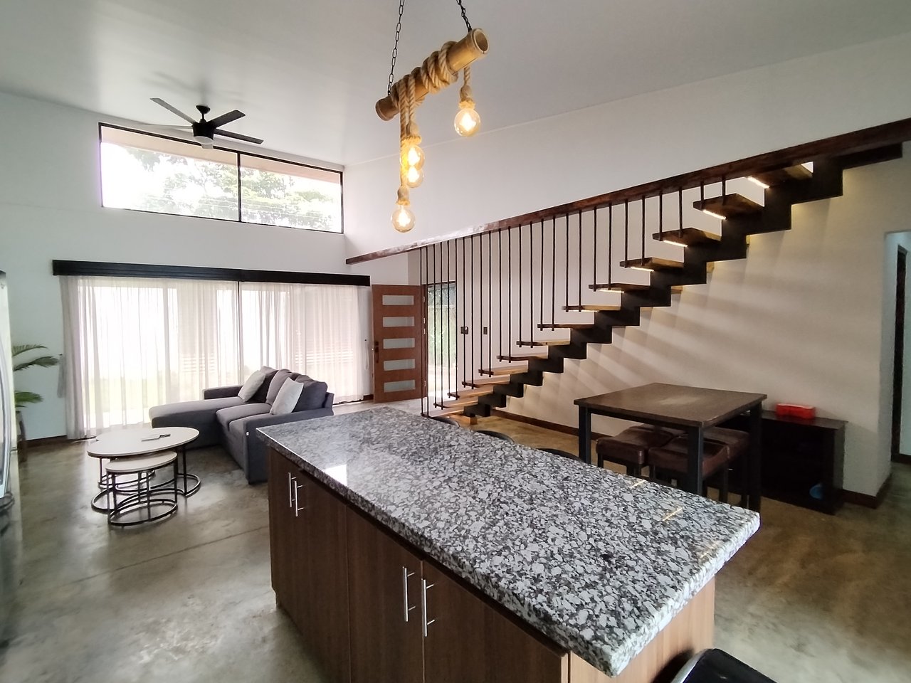 Uncle's House: Contemporary Home for Sale in Uvita - Close to the Beach!