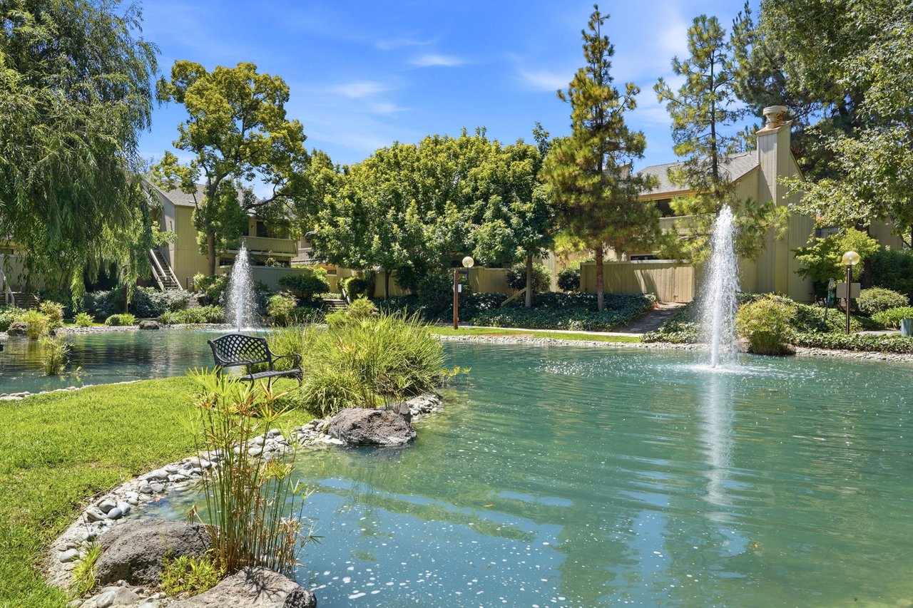 936 Kiely Boulevard, Unit B