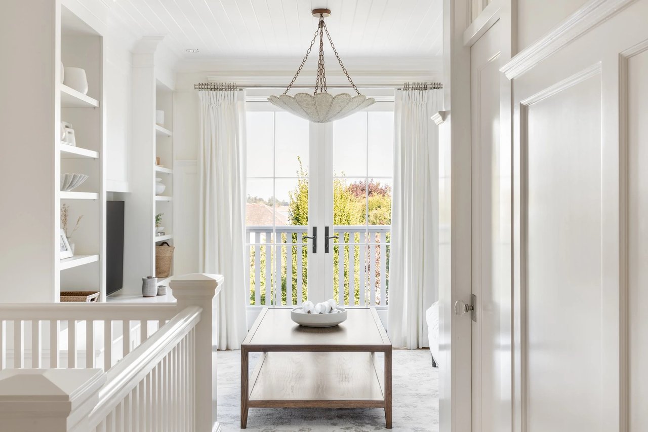 Older Home or New Build? What Today's Buyers Should Consider