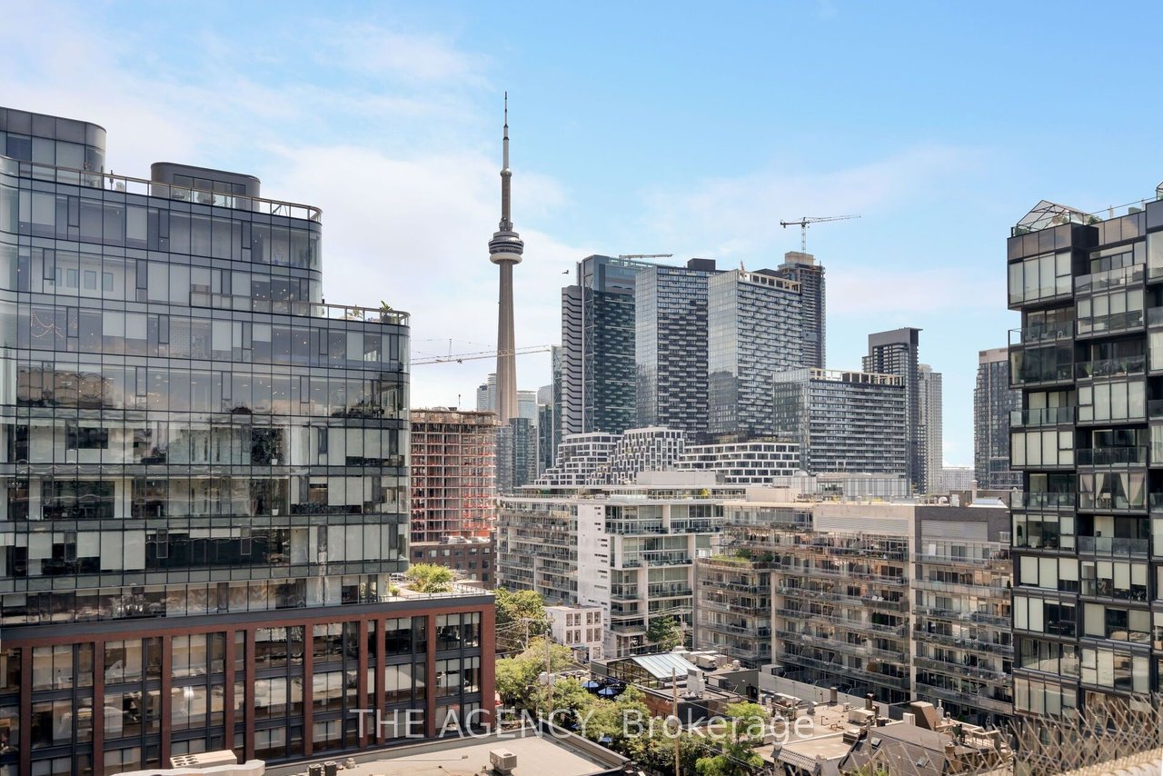 KING WEST LUXURY 