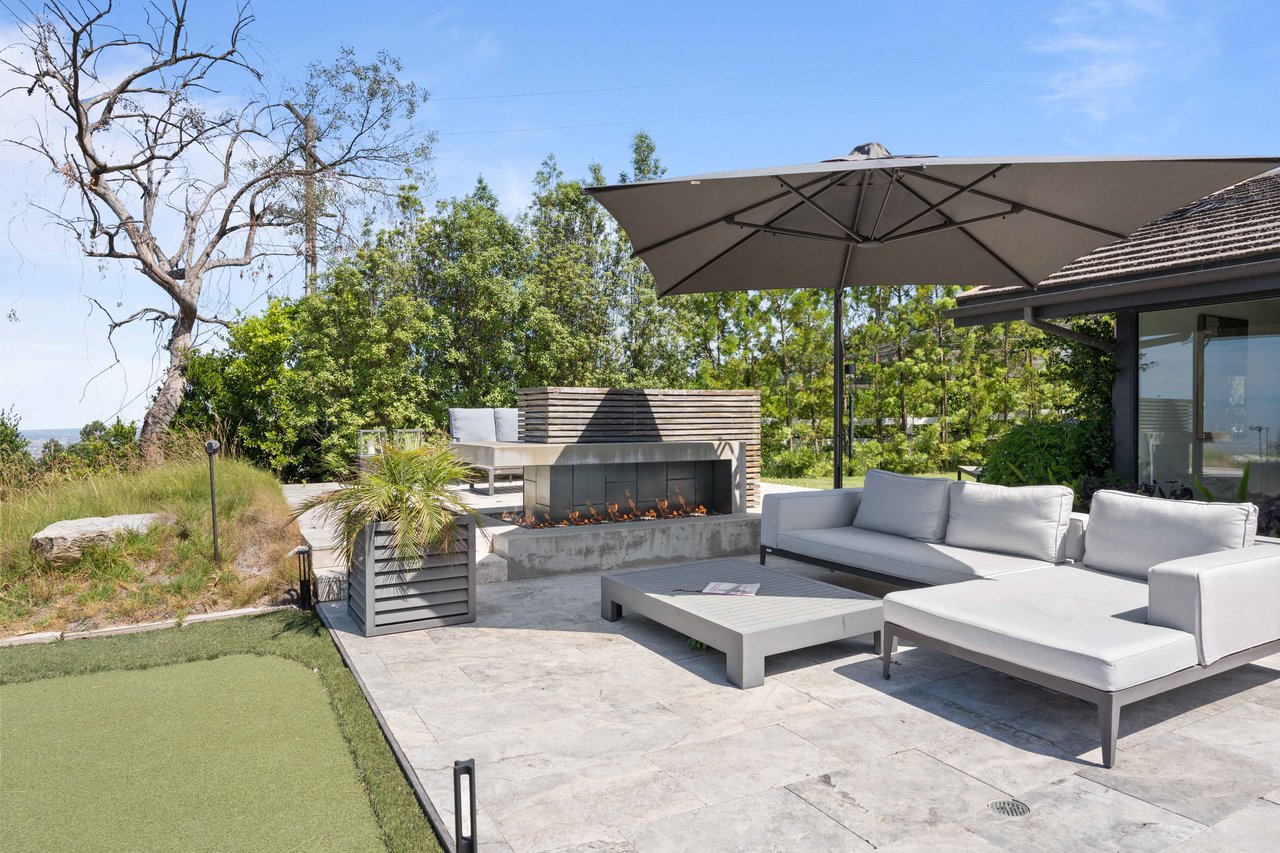 4 Buckboard Ln, Rolling Hills, CA 90274