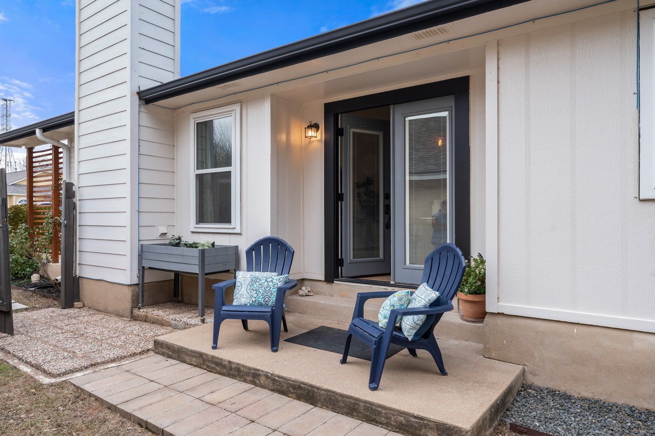 Cottage Vibes in North Austin