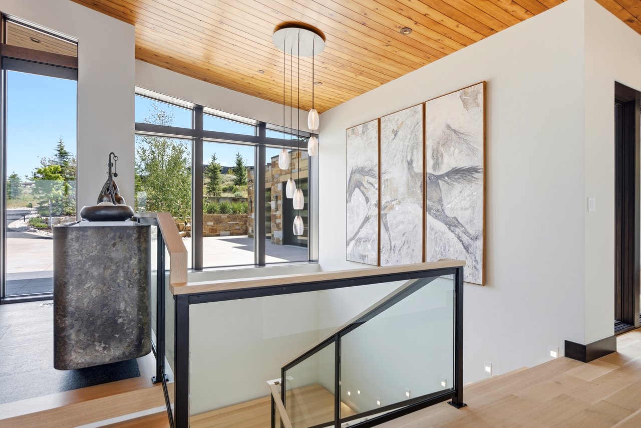 Top-of-Promontory Architectural Estate — Furnished & Turnkey - Front-Row Mountain Views