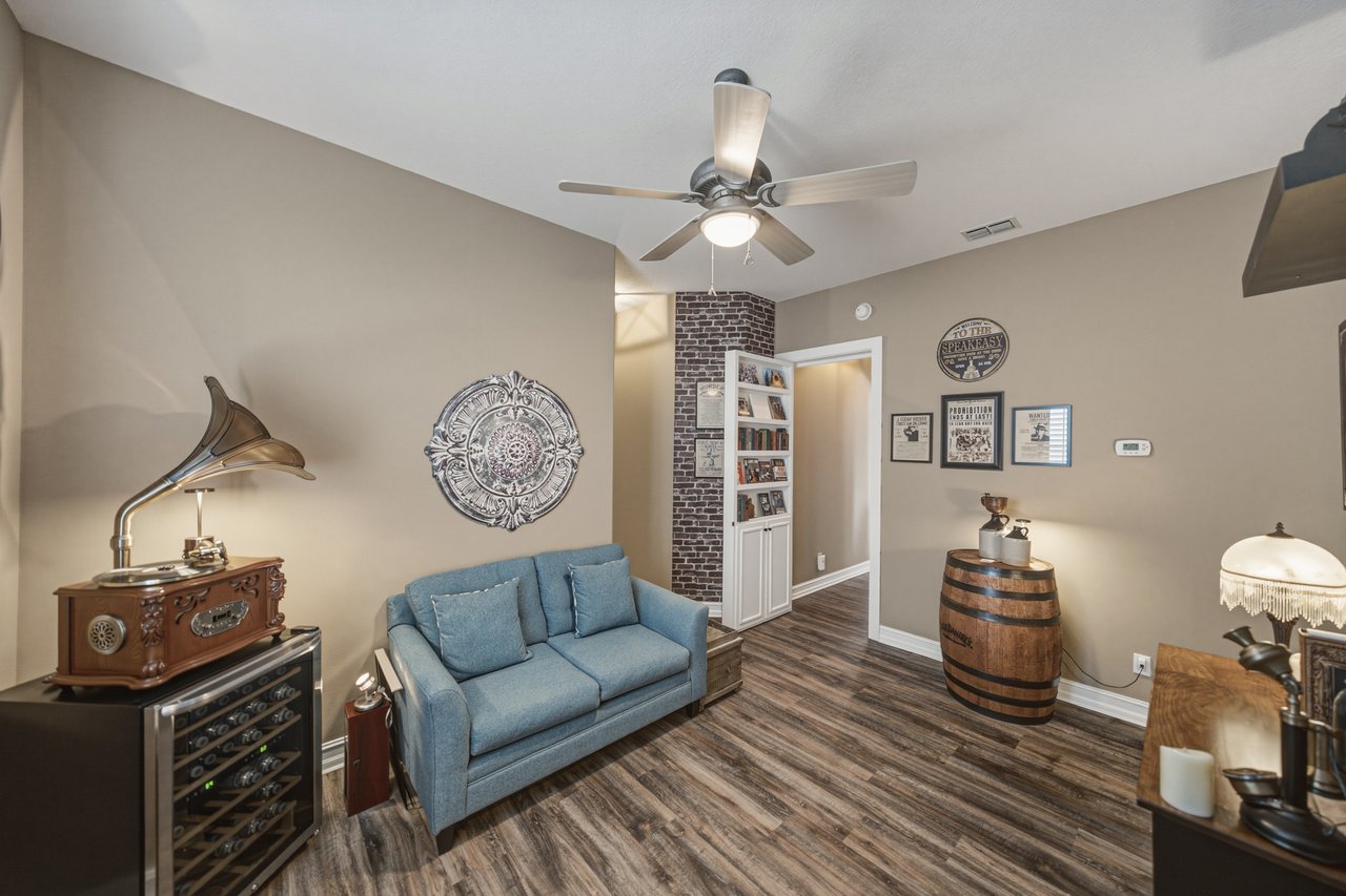 37405 HIGHRIDGE DR