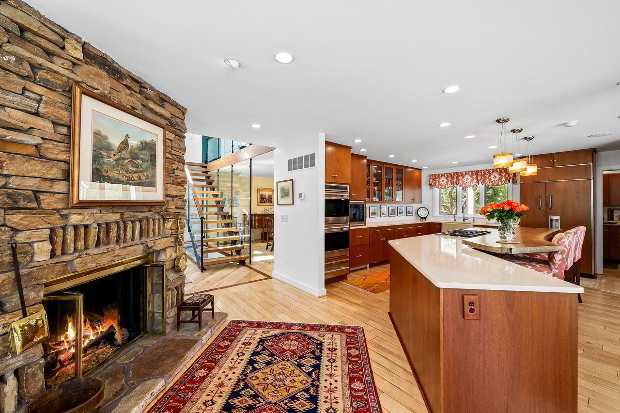 18 Treadwell Court