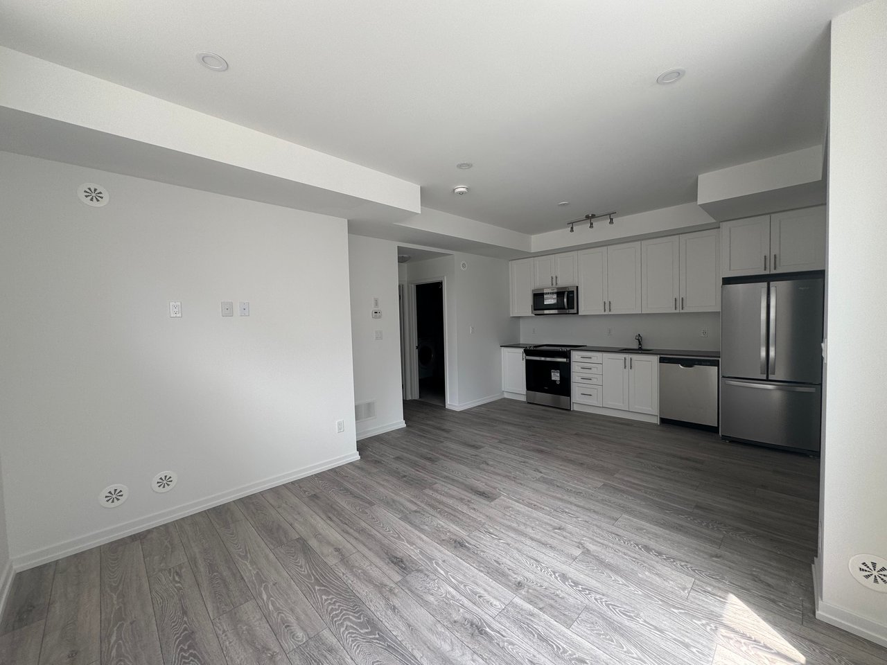 18 Lytham Green Circle Unit: 36