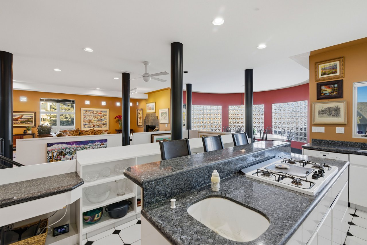 64 Patterson Mews SW