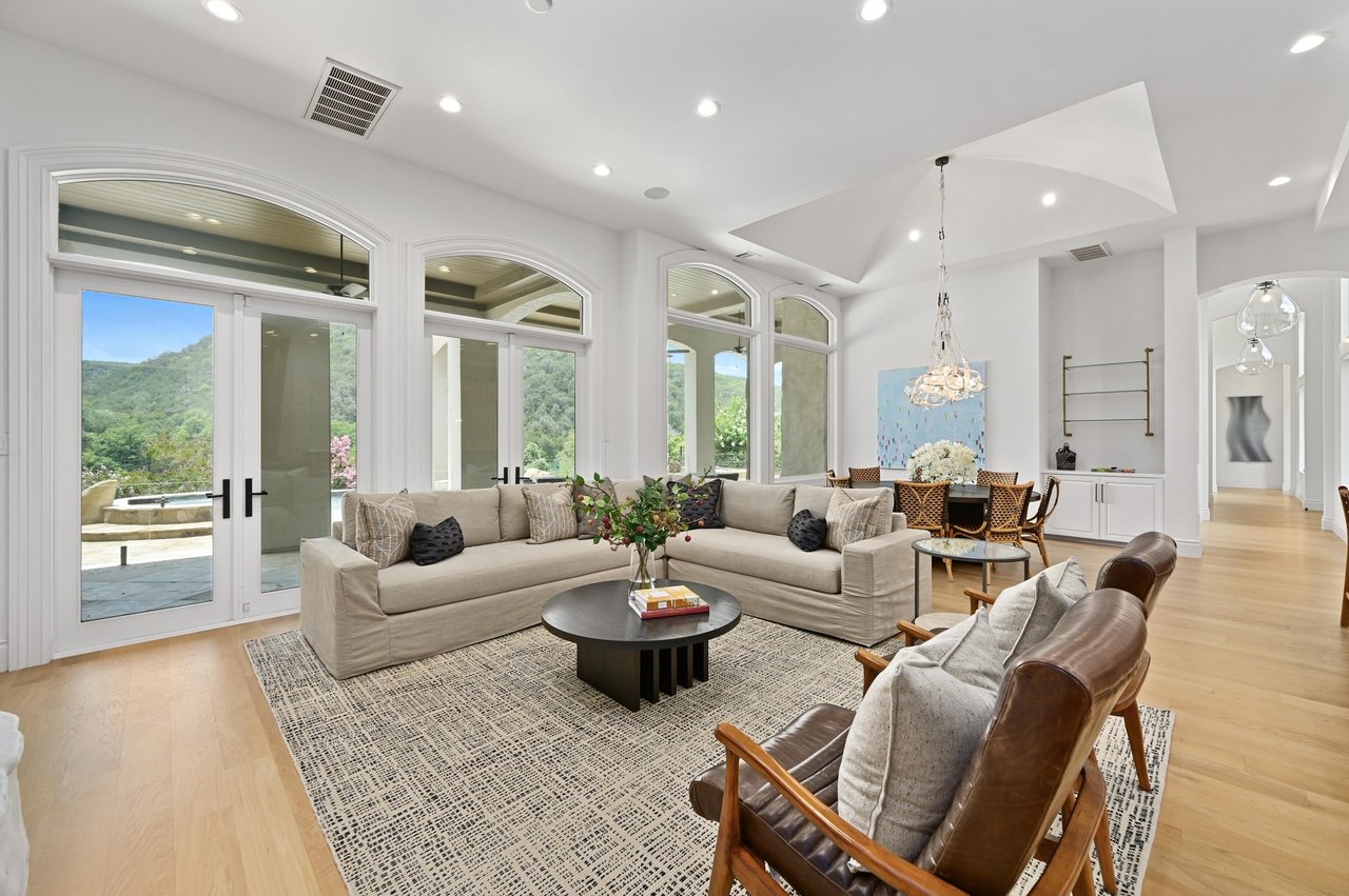 13414 Shore Vista Drive