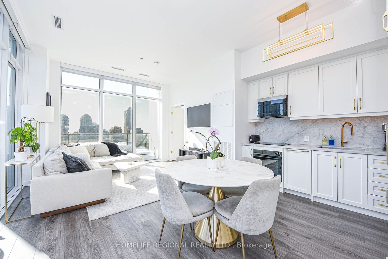 WEST CONDOS PENTHOUSE 