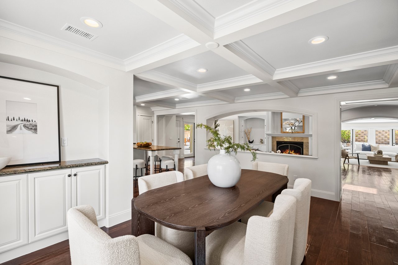 2111 Salt Air Drive